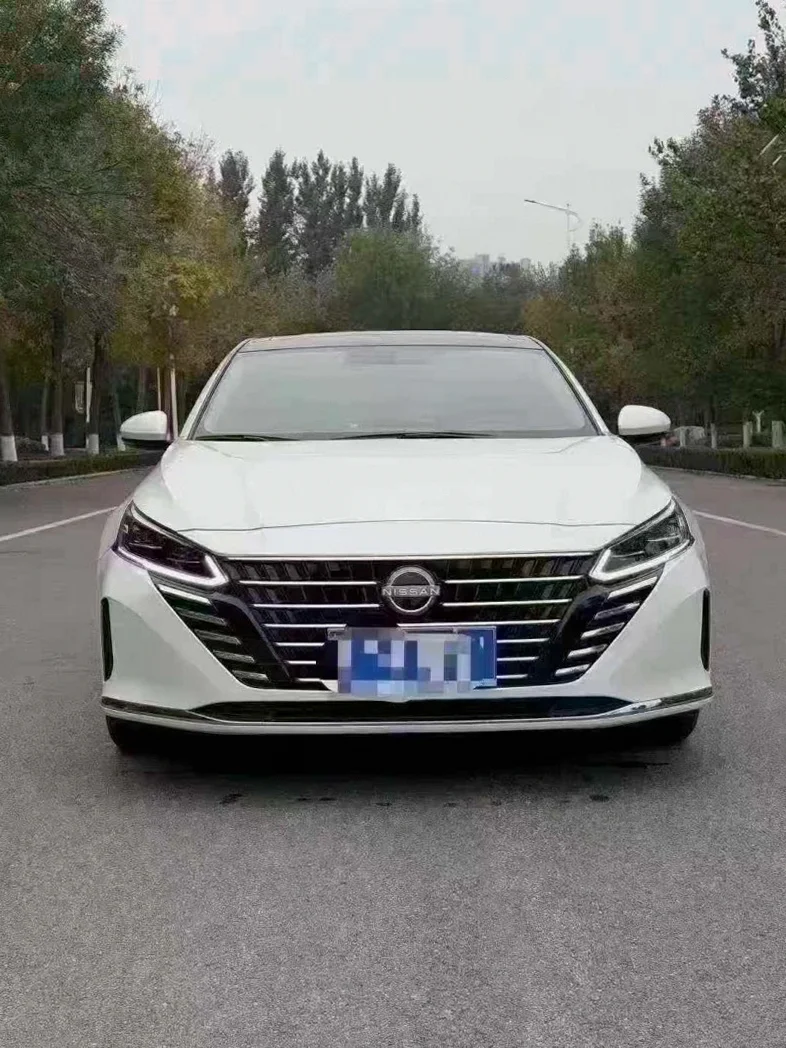 24年日产天籁2.0自动高配