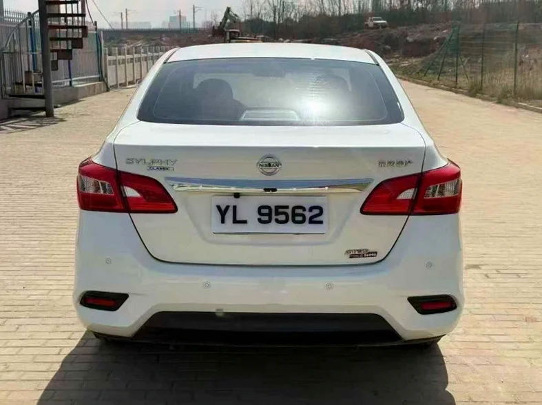 日产轩逸 驾驶室