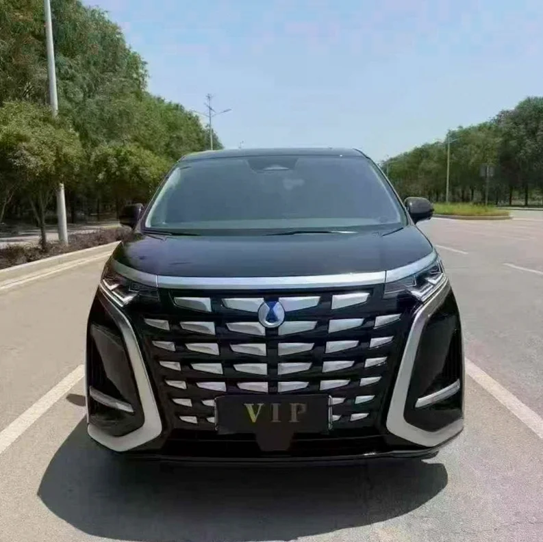 24年腾势D9 DM-i四驱尊贵