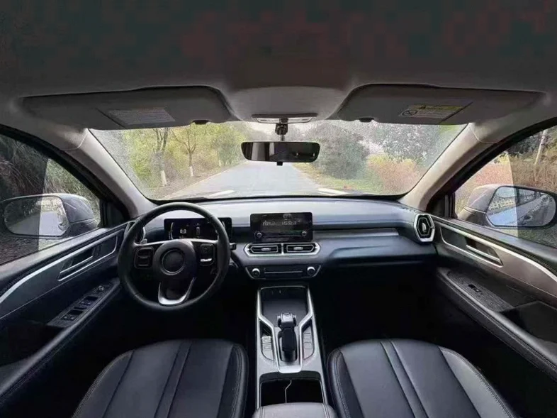 长城汽车炮 后面外观三