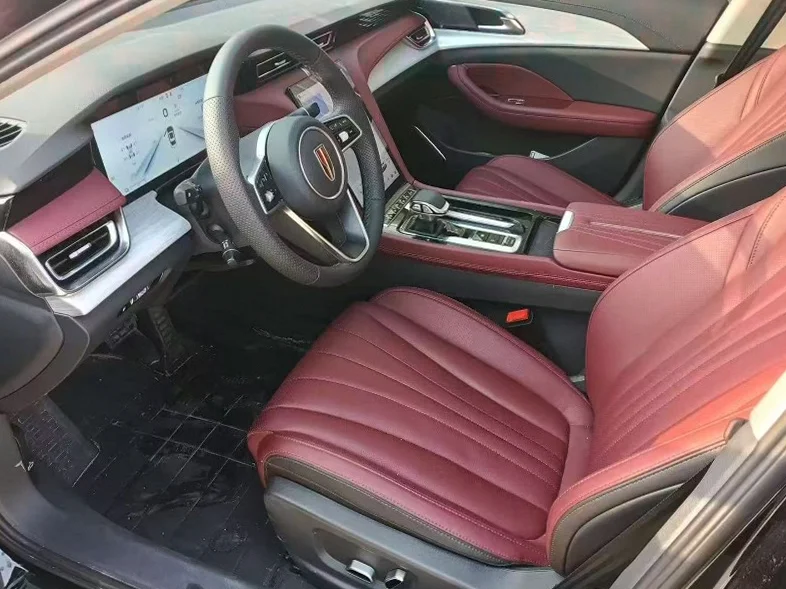 红旗H5 后面外观一