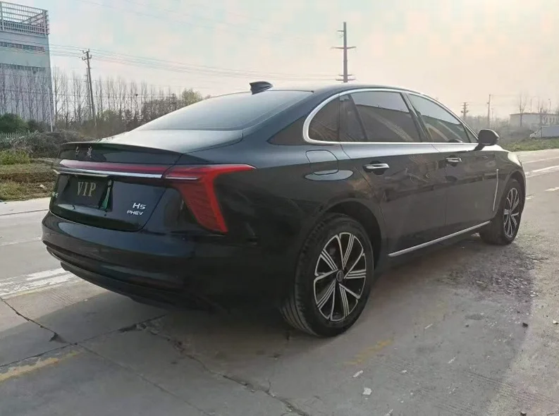 红旗H5 内饰后排