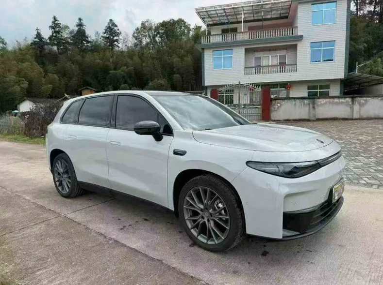 零跑汽车C10 正面外观三