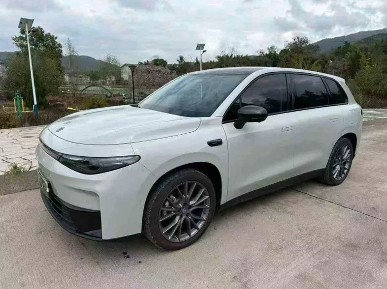 零跑汽车C10 正面外观二