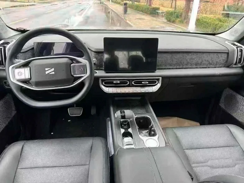 日产Z9 后面外观三