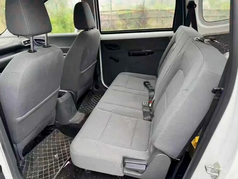 五菱汽车宏光 后面外观一