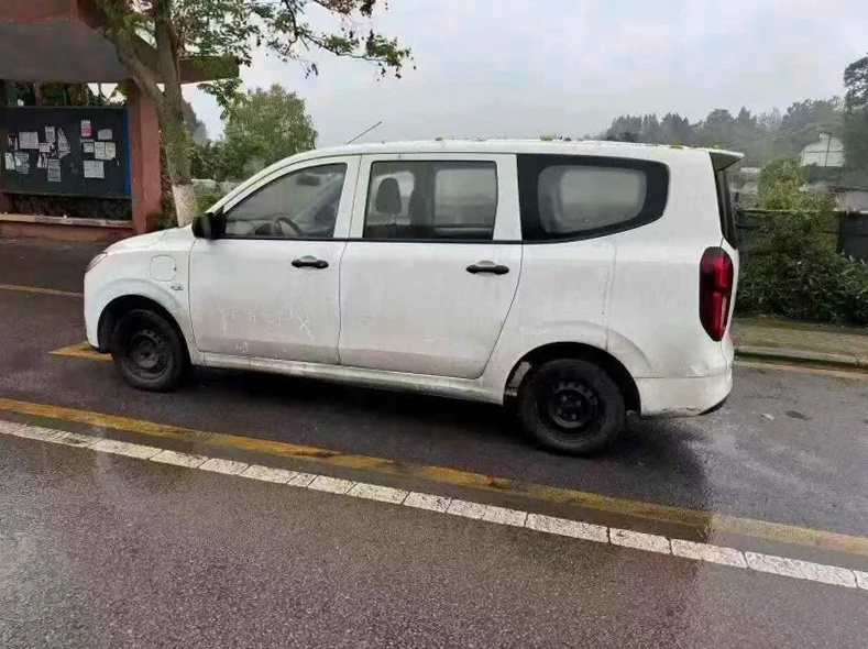 五菱汽车宏光 内饰后排