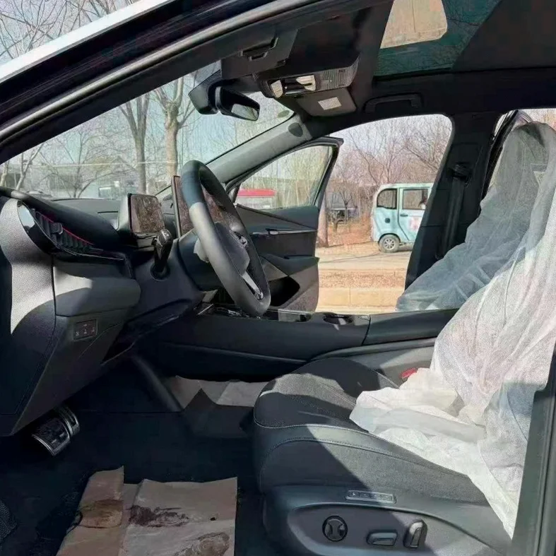 大众与众 后面外观一