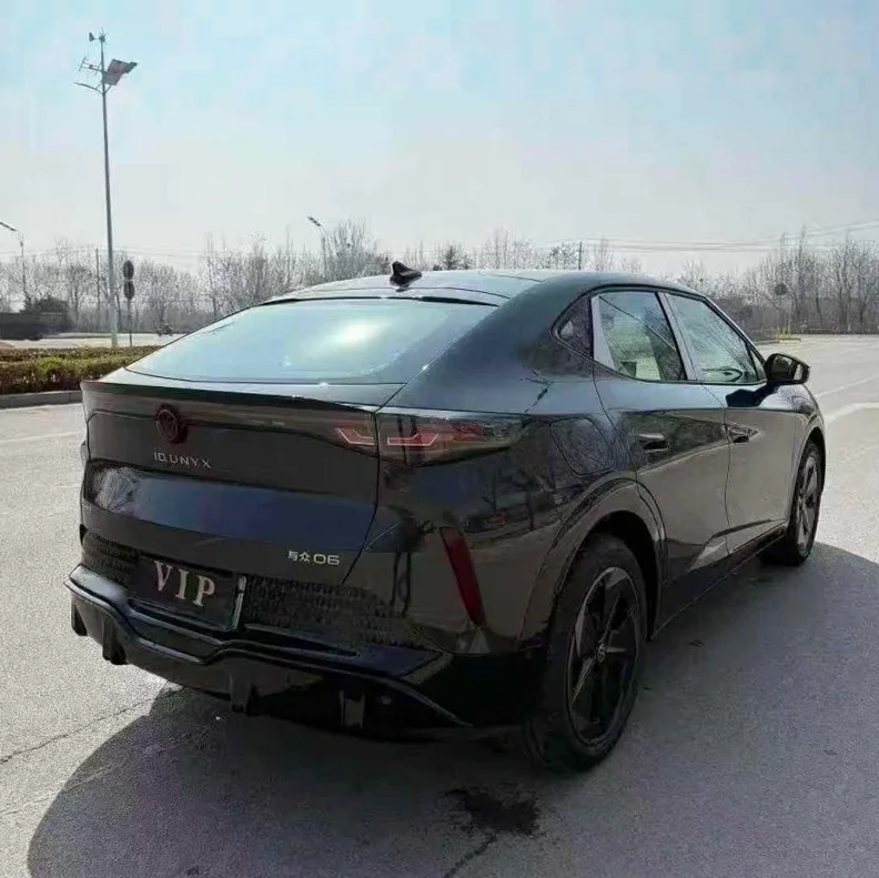 大众与众 内饰后排