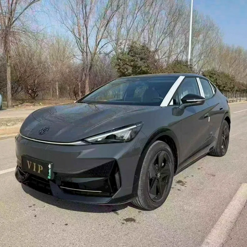 大众与众 正面外观二