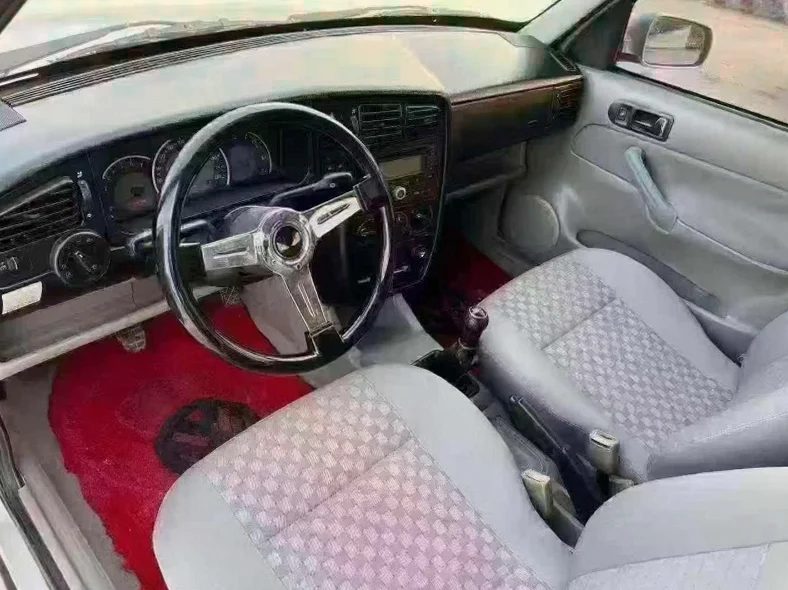 大众捷达 后面外观一