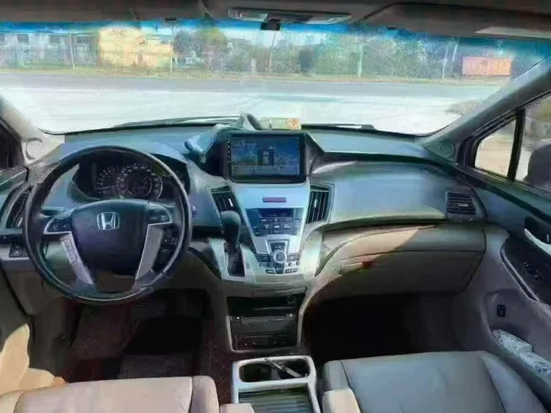 本田奥德赛 正面外观二