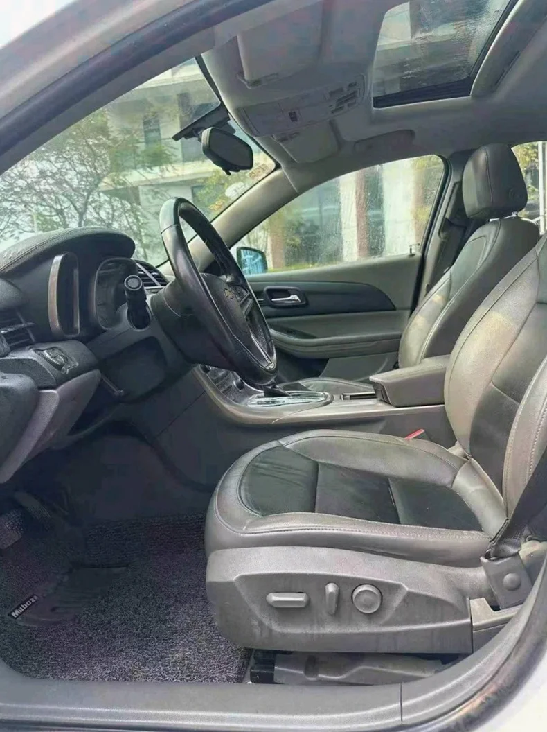 雪佛兰迈锐宝 内饰前排