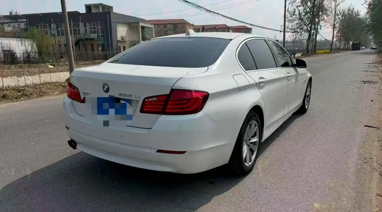 宝马5系 内饰后排