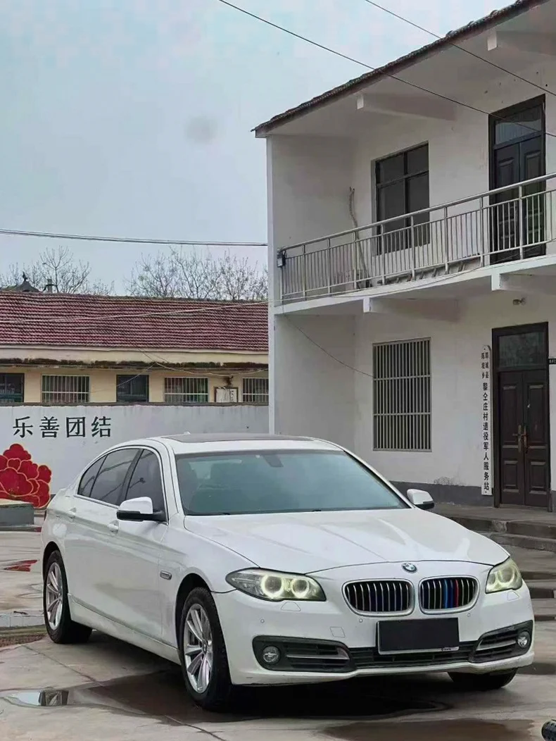 宝马5系 正面外观三
