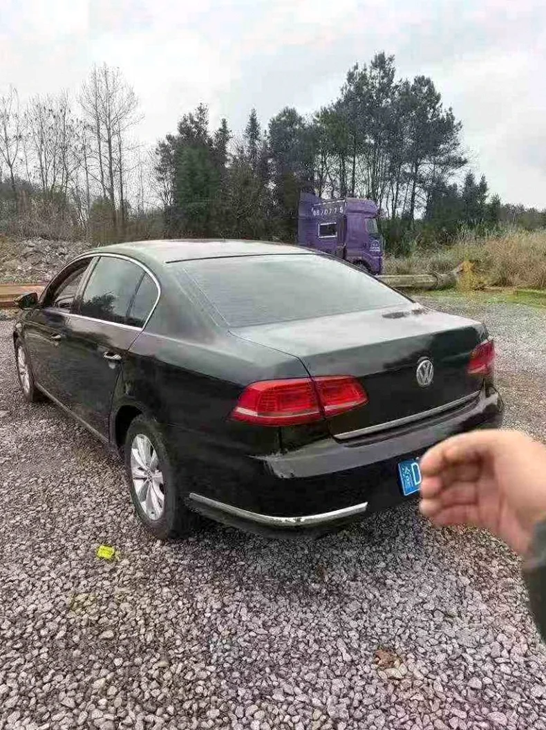 大众迈腾 内饰后排