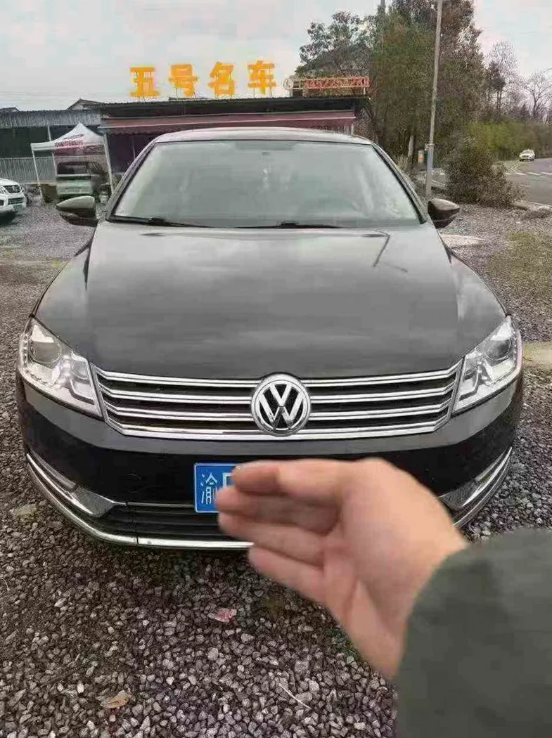 14年大众迈腾1.8T自动高配