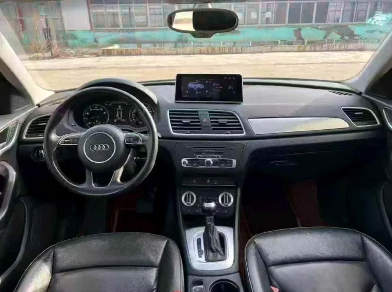 奥迪Q3 后面外观二