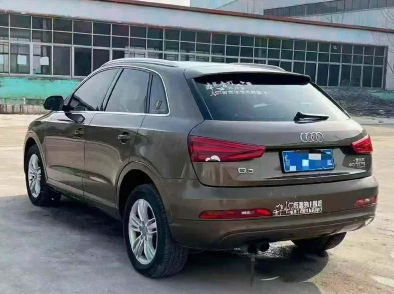 奥迪Q3 后面外观一