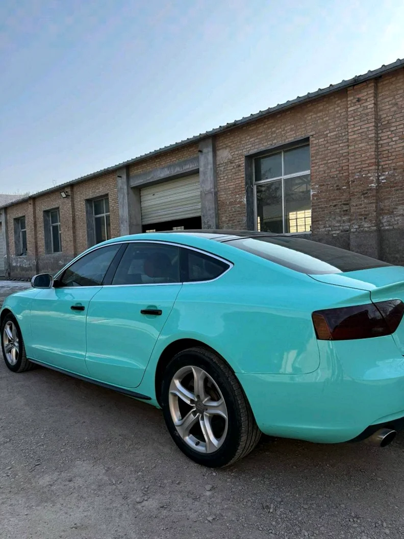 奥迪A5 内饰前排