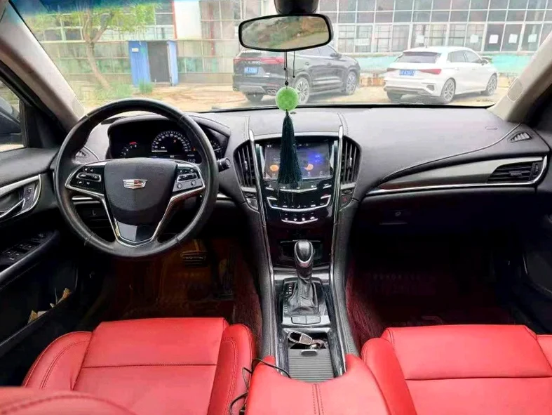 凯迪拉克ATS-L 后面外观三