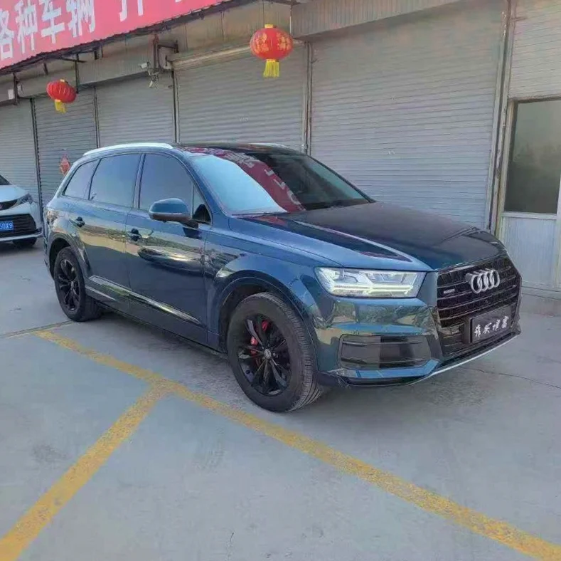 奥迪Q7 正面外观三