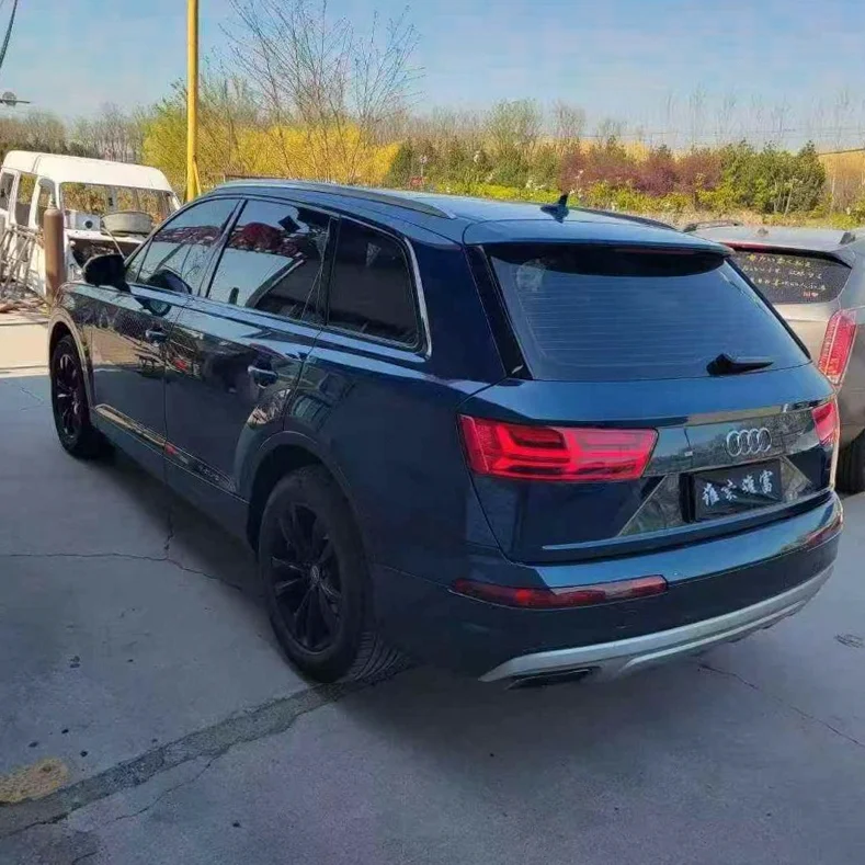 奥迪Q7 内饰后排