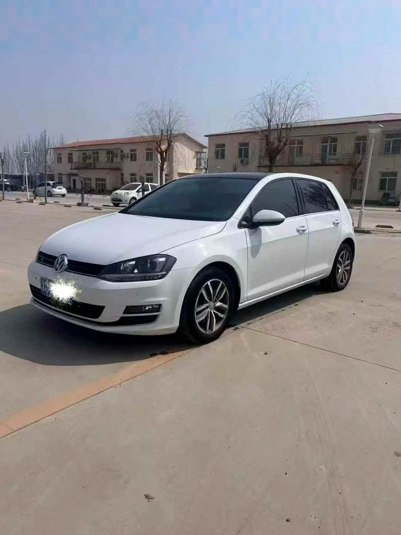 大众高尔夫 正面外观三