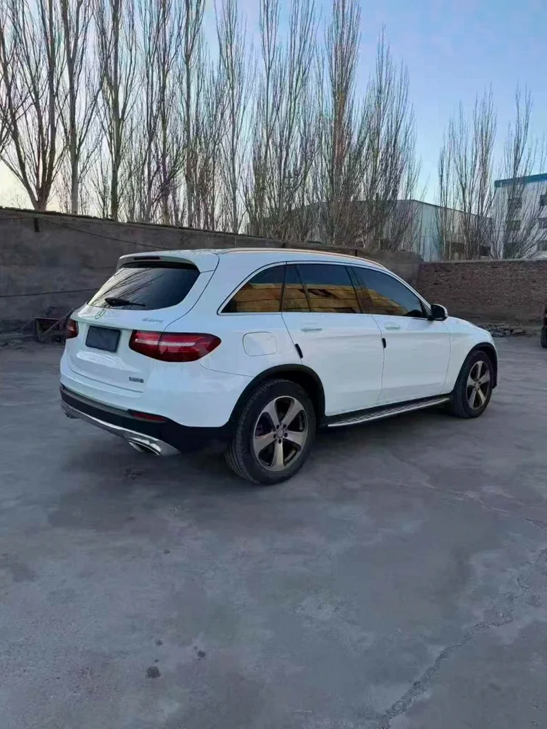 奔驰GLC 内饰后排