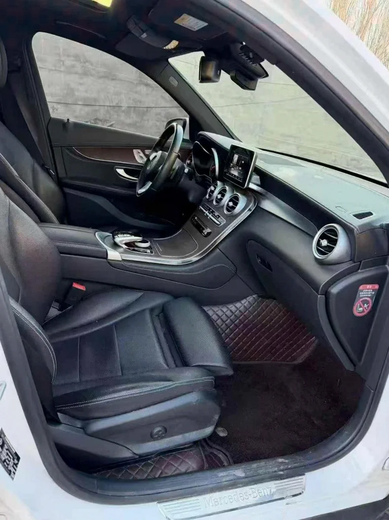 奔驰GLC 后面外观二