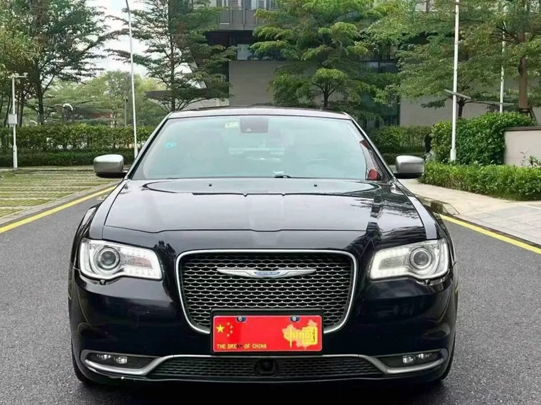 16年克莱斯勒300C 3.0自动