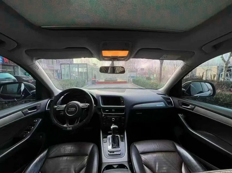 奥迪Q5 后面外观一