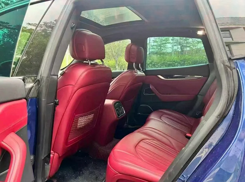 玛莎拉蒂Levante 后面外观二