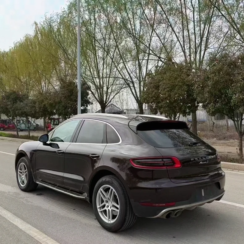 保时捷Macan 内饰后排