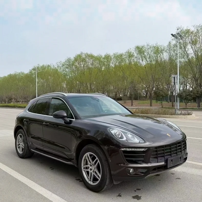 保时捷Macan 正面外观二