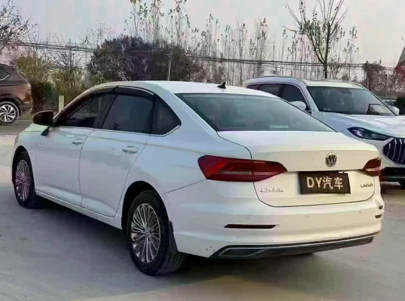 大众朗逸 后面外观二