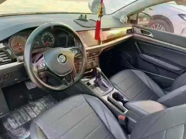 大众朗逸 正面外观三