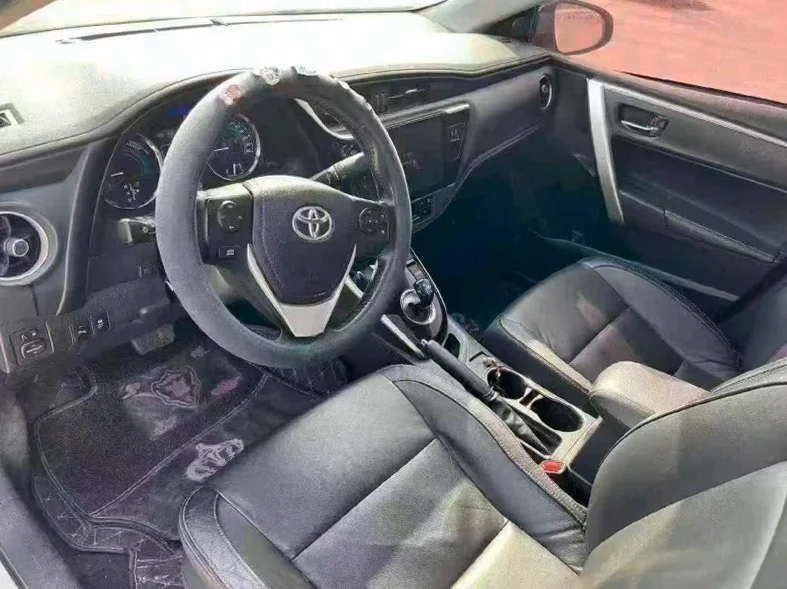 丰田卡罗拉 后面外观二