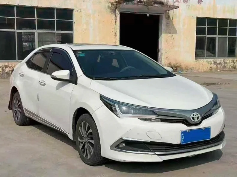 丰田卡罗拉 正面外观三