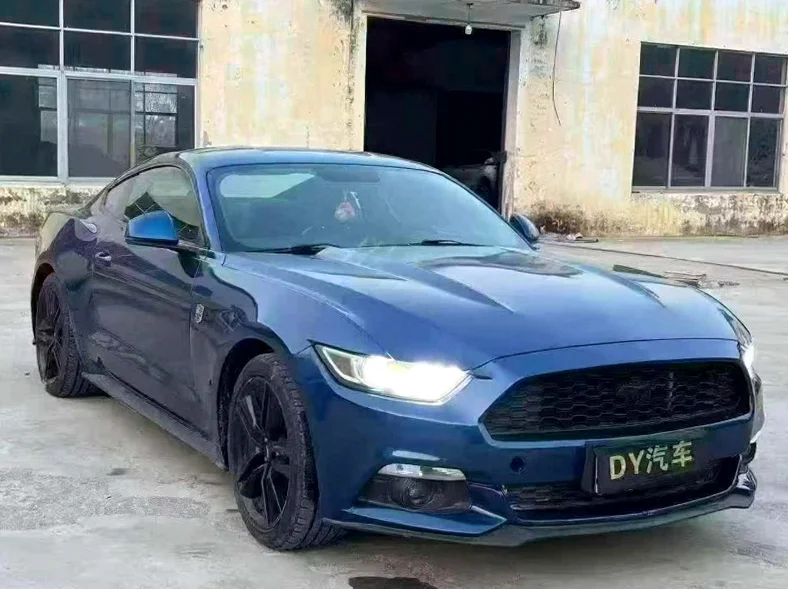 福特野马 正面外观三