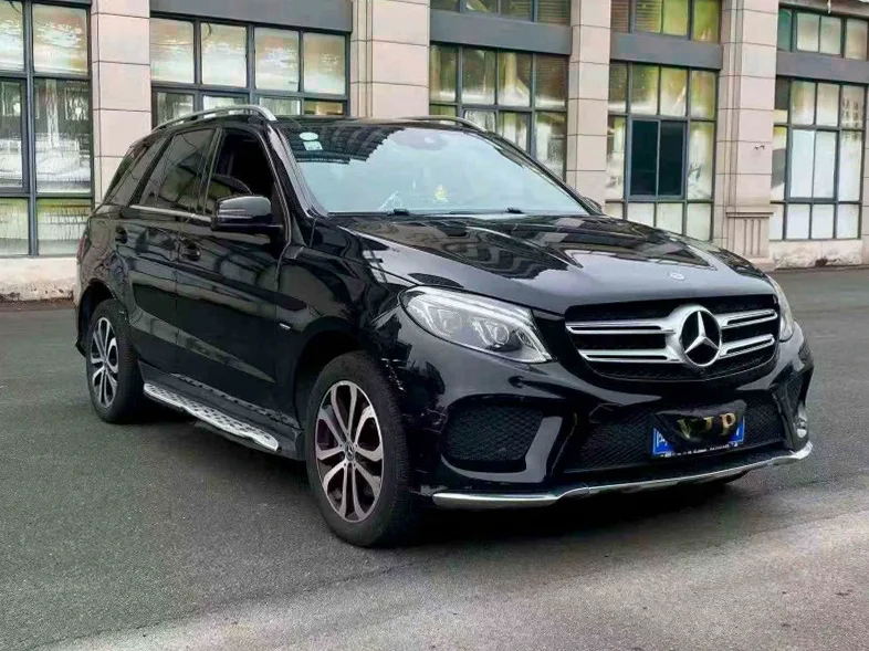 奔驰GLE 正面外观二