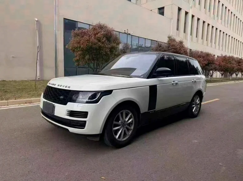 路虎揽胜行政 正面外观二