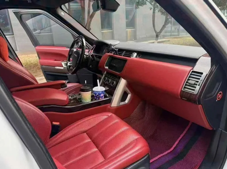 路虎揽胜行政 后面外观三