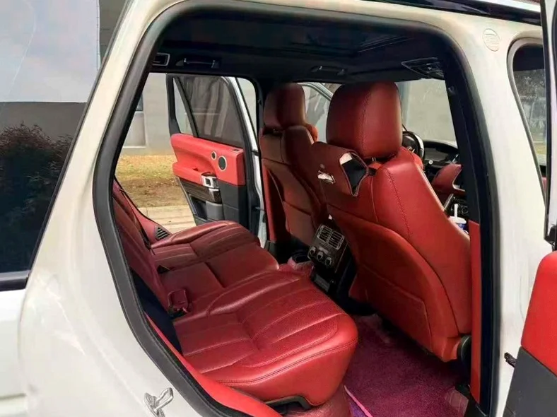 路虎揽胜行政 后面外观二