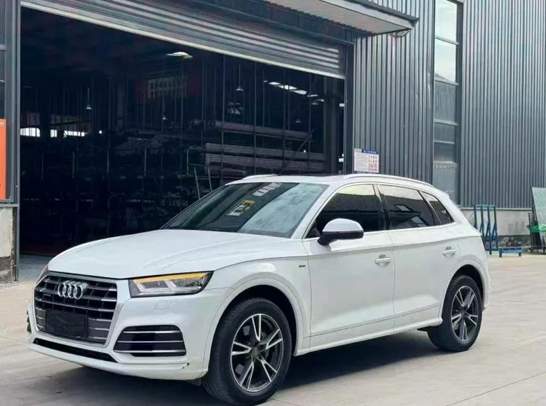 奥迪Q5 正面外观二