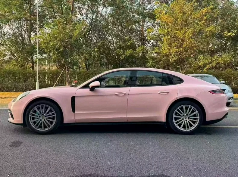 保时捷帕拉梅拉 内饰后排