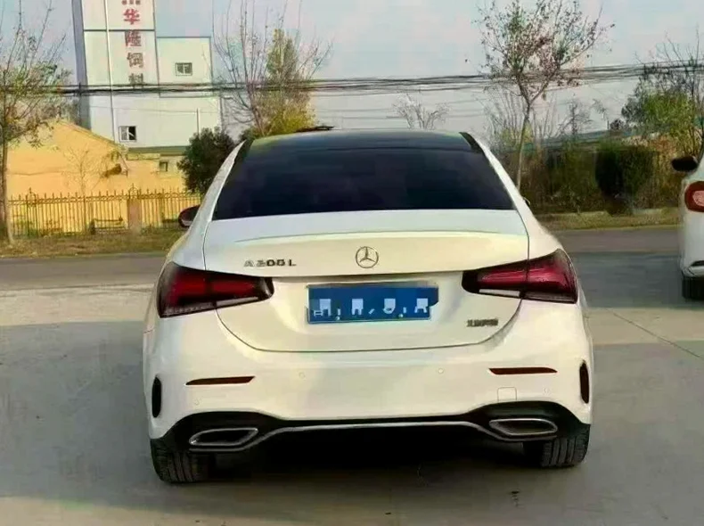 奔驰A 内饰后排