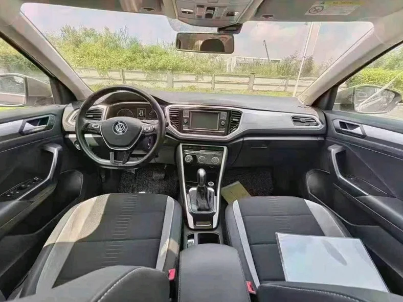 大众探歌 正面外观三