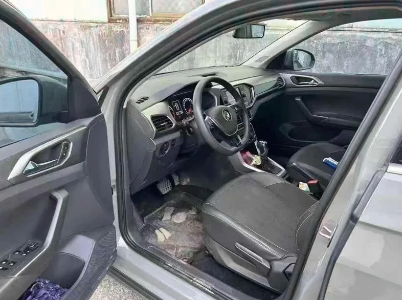 大众途铠 正面外观三