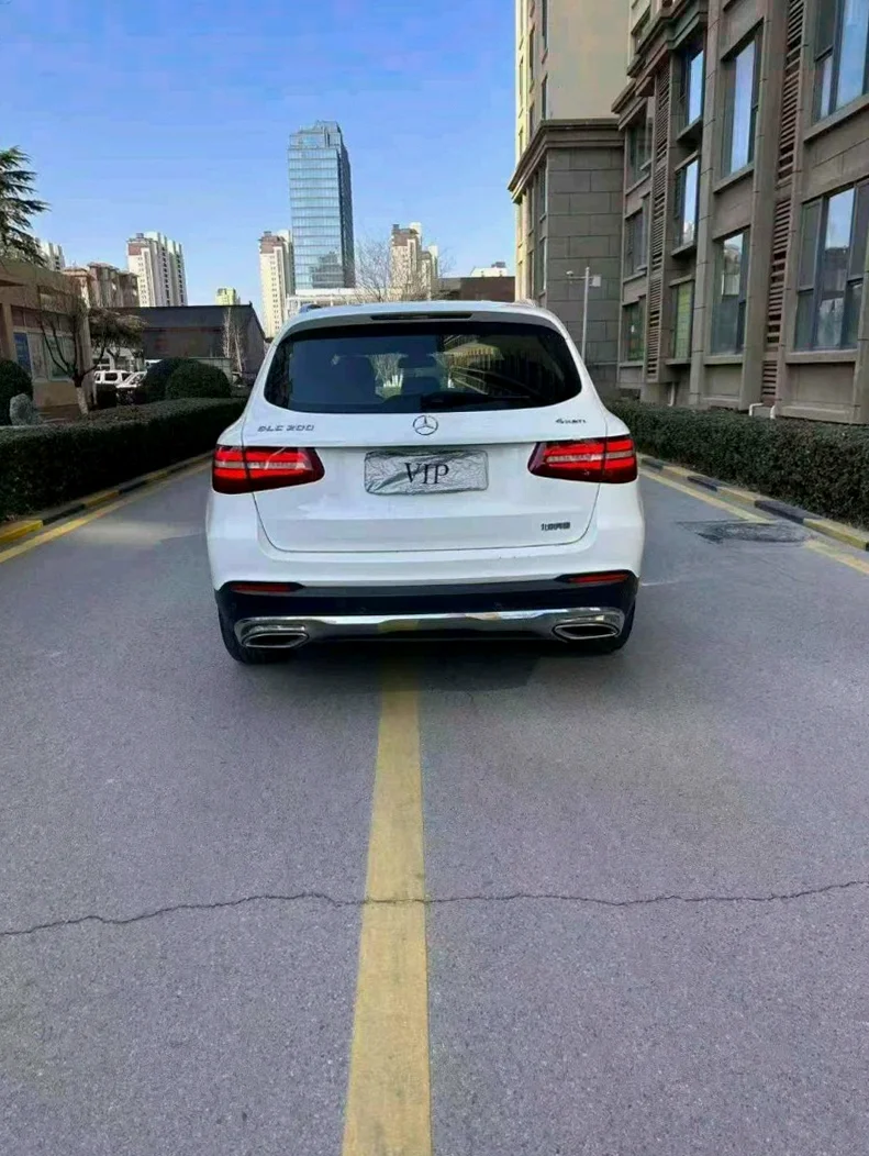 奔驰GLC 内饰前排